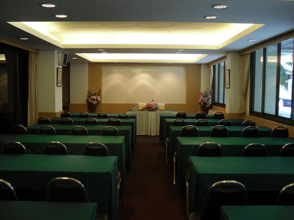 P Park Residence Charansanitwong Bangkok Eksteriør bilde
